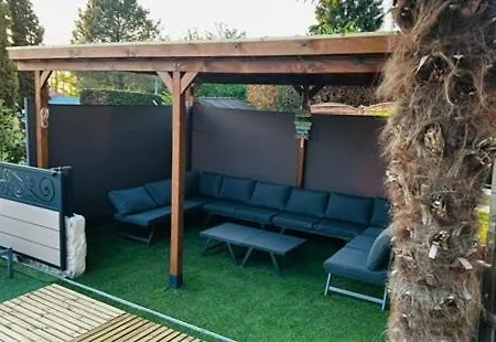 La Regence Ch 2 Guest house *