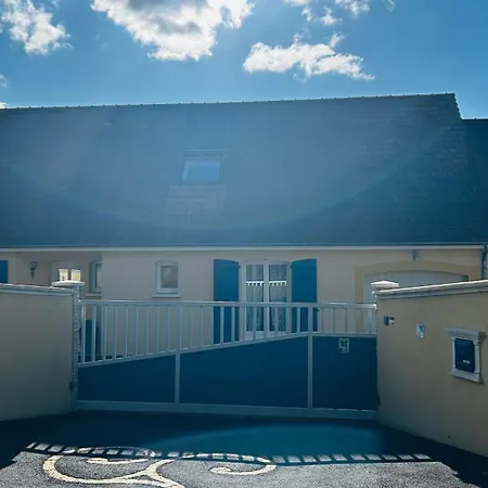 La Regence Ch 2 Guest house *