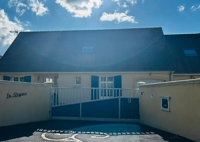La Regence Ch 2 Casa de hóspedes *